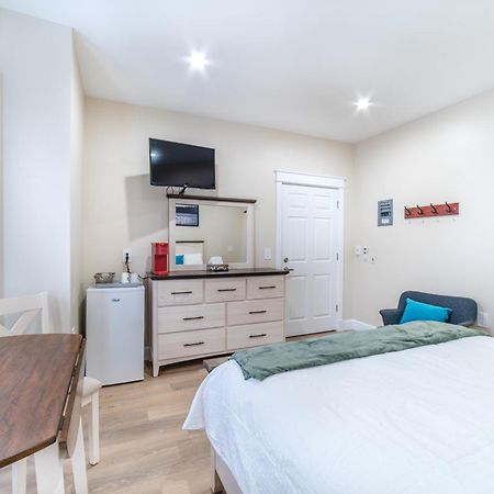 Riverside Inn New Glasgow Bagian luar foto