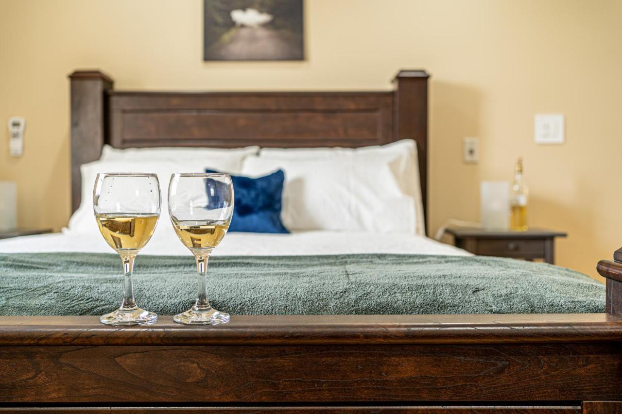 Riverside Inn New Glasgow Bagian luar foto